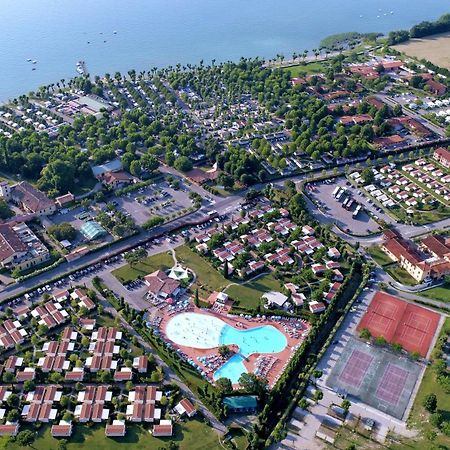 San Francesco Camping Village Ντεζεντσάνο ντελ Γκάρντα Εξωτερικό φωτογραφία