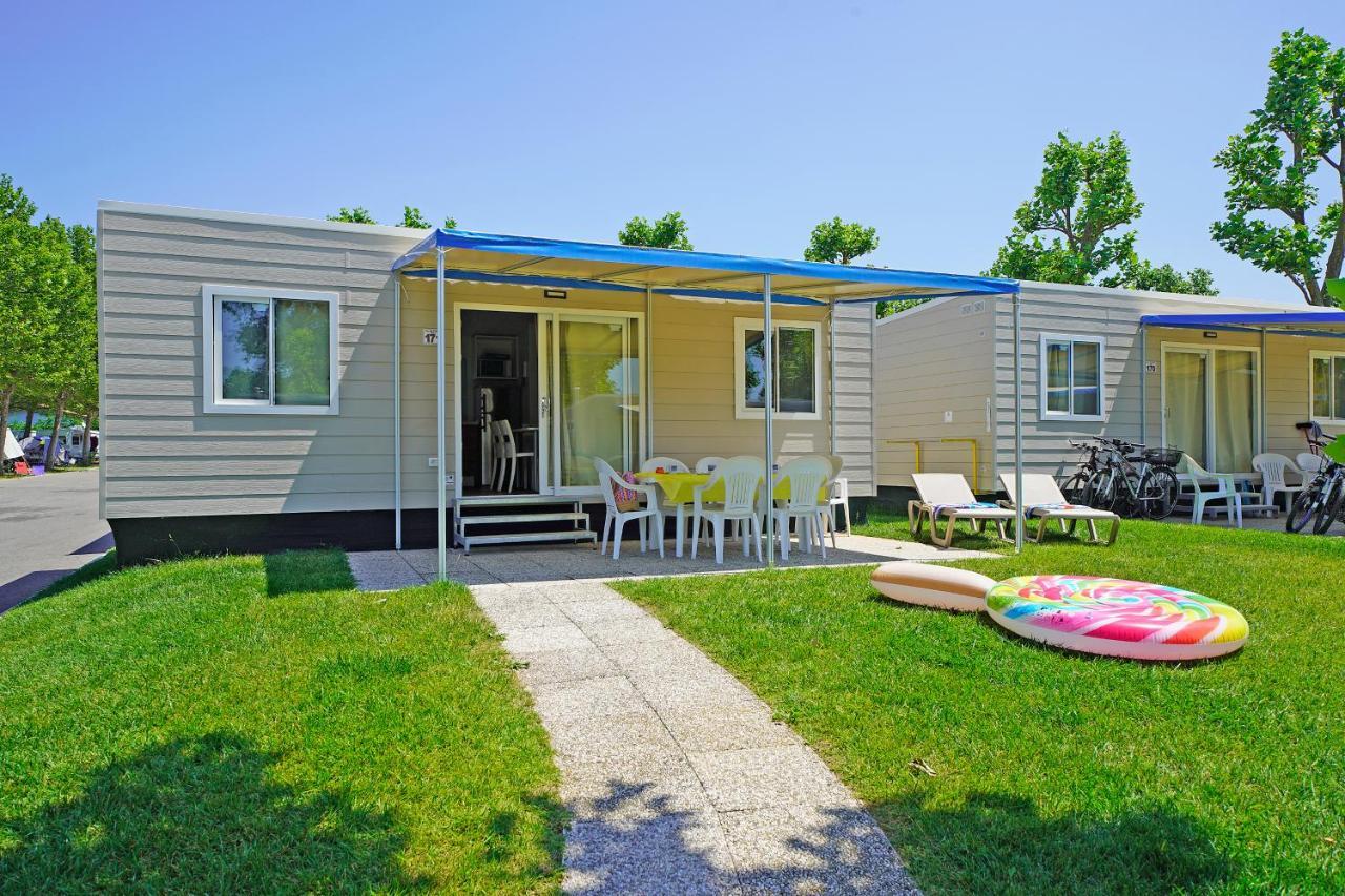 San Francesco Camping Village Ντεζεντσάνο ντελ Γκάρντα Εξωτερικό φωτογραφία
