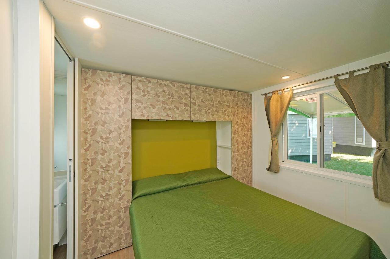 San Francesco Camping Village Ντεζεντσάνο ντελ Γκάρντα Εξωτερικό φωτογραφία