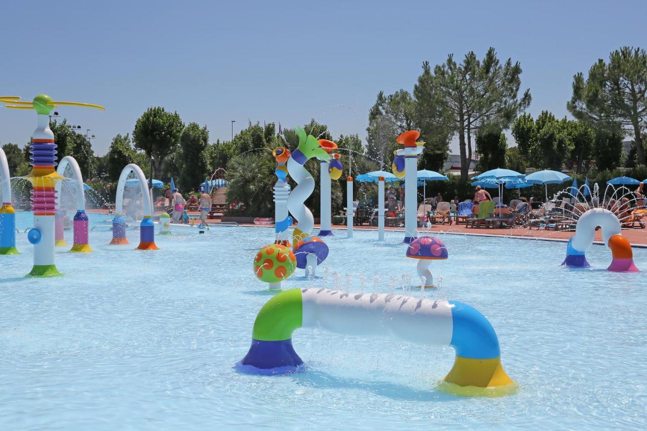 San Francesco Camping Village Ντεζεντσάνο ντελ Γκάρντα Εξωτερικό φωτογραφία