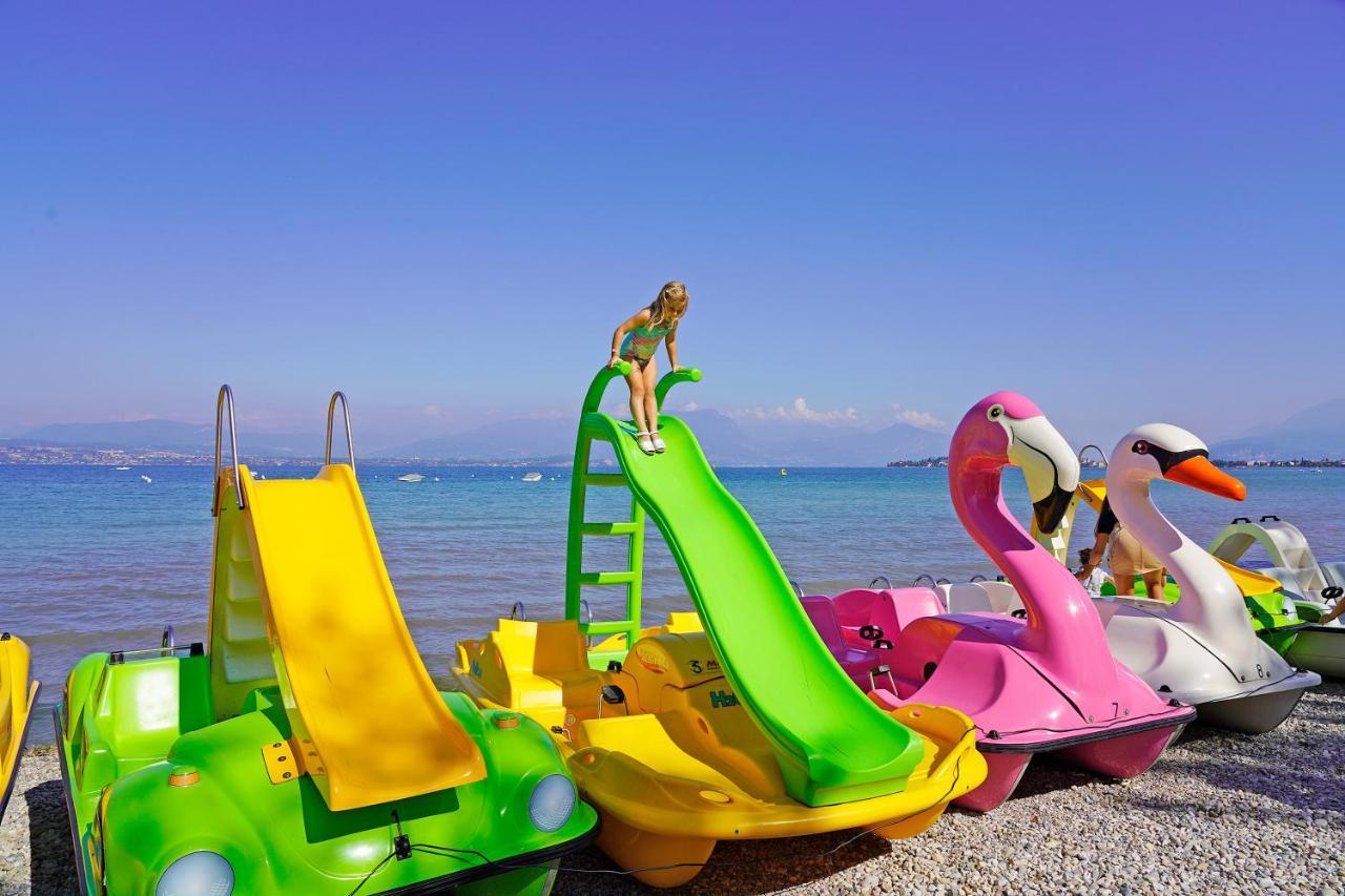 San Francesco Camping Village Ντεζεντσάνο ντελ Γκάρντα Εξωτερικό φωτογραφία