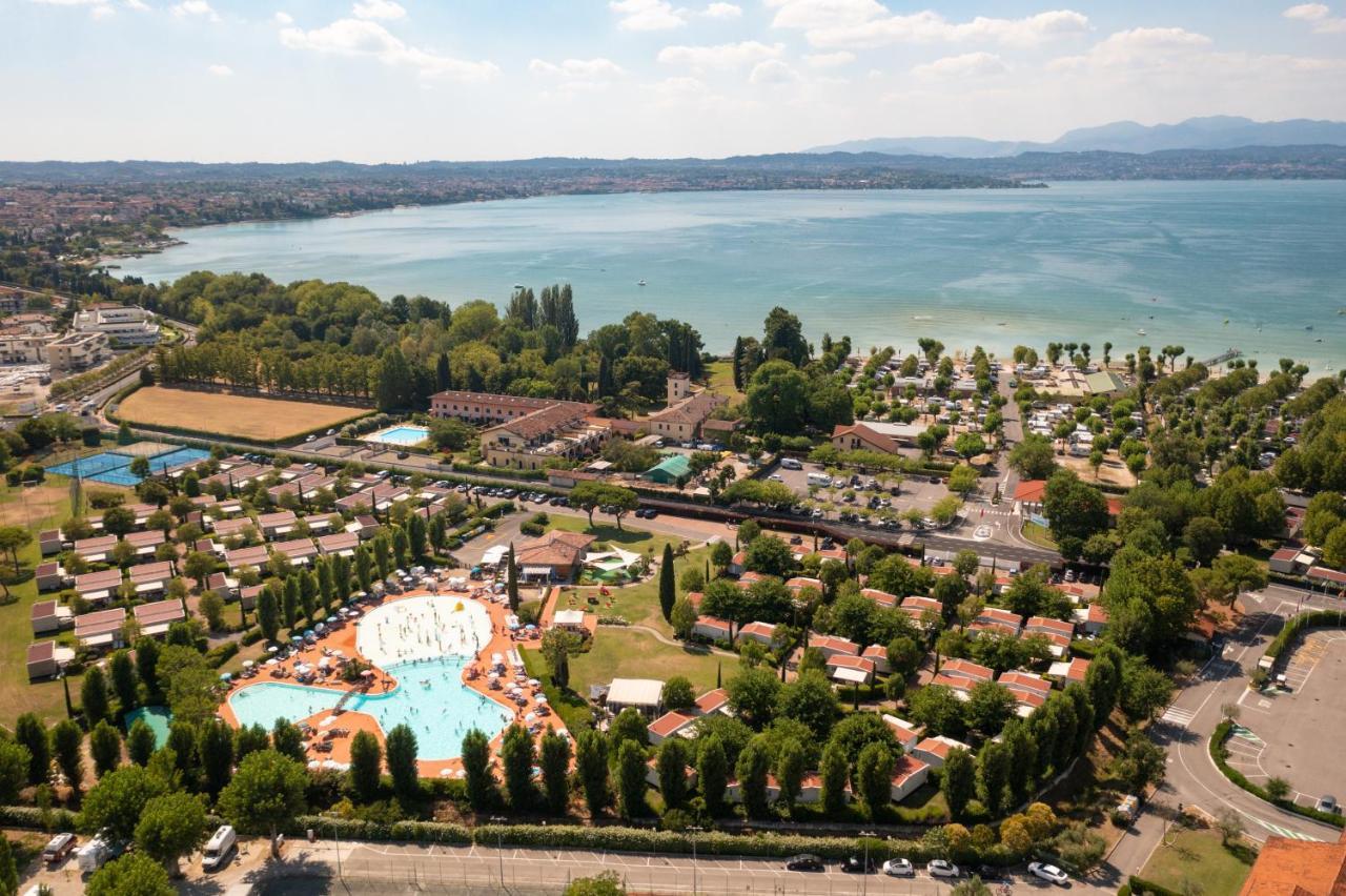 San Francesco Camping Village Ντεζεντσάνο ντελ Γκάρντα Εξωτερικό φωτογραφία
