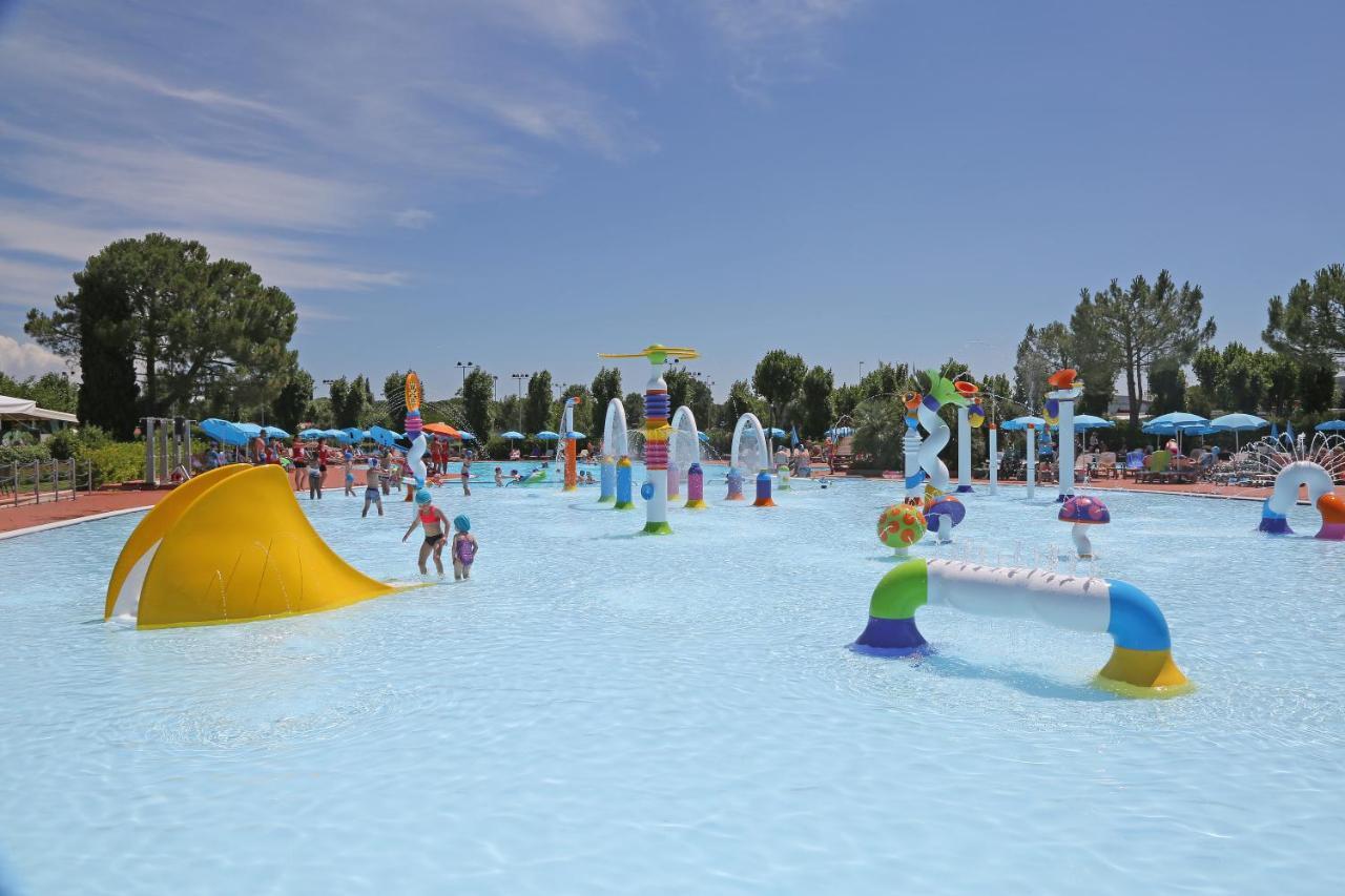 San Francesco Camping Village Ντεζεντσάνο ντελ Γκάρντα Εξωτερικό φωτογραφία